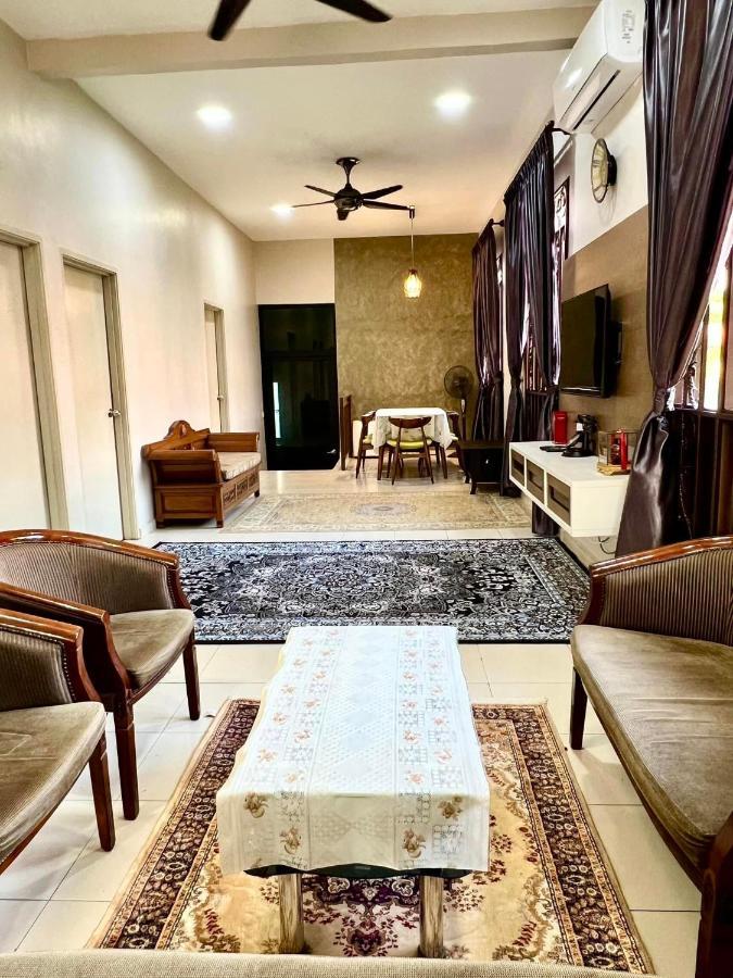 Rumah Mok Aji Homestay Holiday home